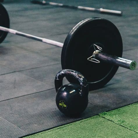 8 Week Gym Routine for Fat Loss: Your Guide To Shedding Weight – SET ...