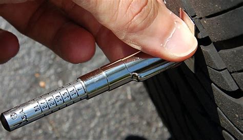 How To Use A Tire Pressure Gauge: A Comprehensive User Guide