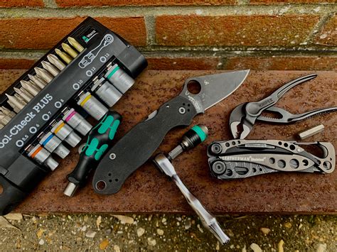 Todays edc getting some decent use!! : r/EDC