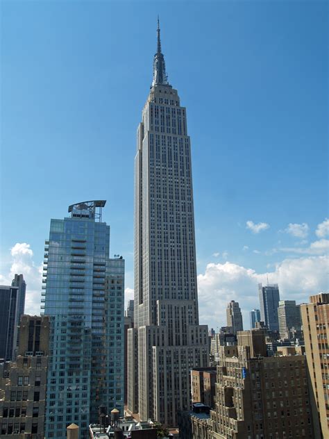 File:Empire State Building by David Shankbone.jpg - Wikimedia Commons