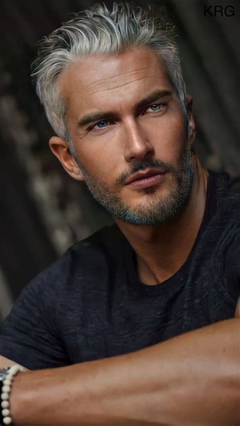 30 trendy grey hair styles for men with pictures – Artofit