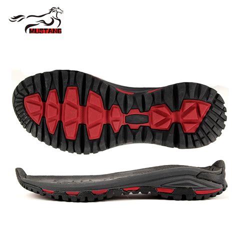 Double Color Outdoor Exercise Shoes Recycled Good Softness Foam Rubber ...