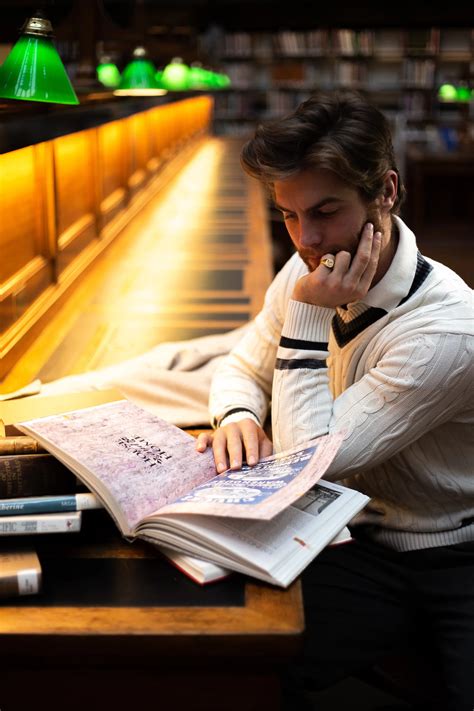 The Ultimate Guide To Smart Casual Dressing For 2024