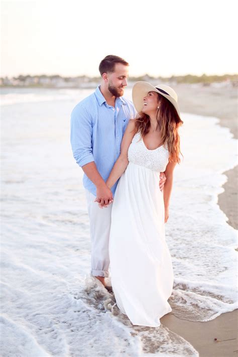 Romantic Beach Engagement | Engagement photo outfits, Couple beach ...