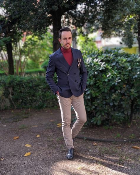 Mastering men’s smart casual for finance meetings & active weekends?