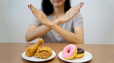 Foods To Avoid Eating For Breakfast | OnlyMyHealth