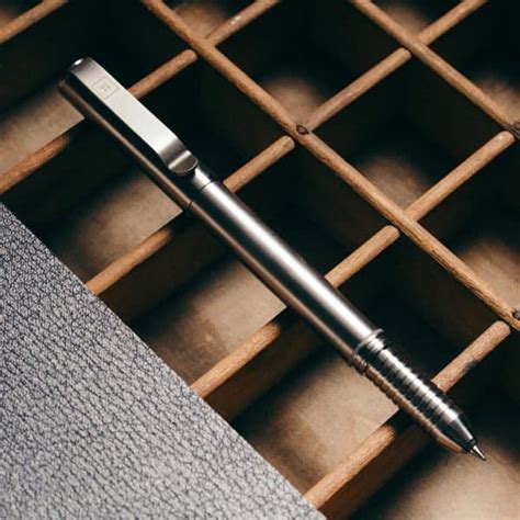 Write Right: The 22 Best EDC Pens
