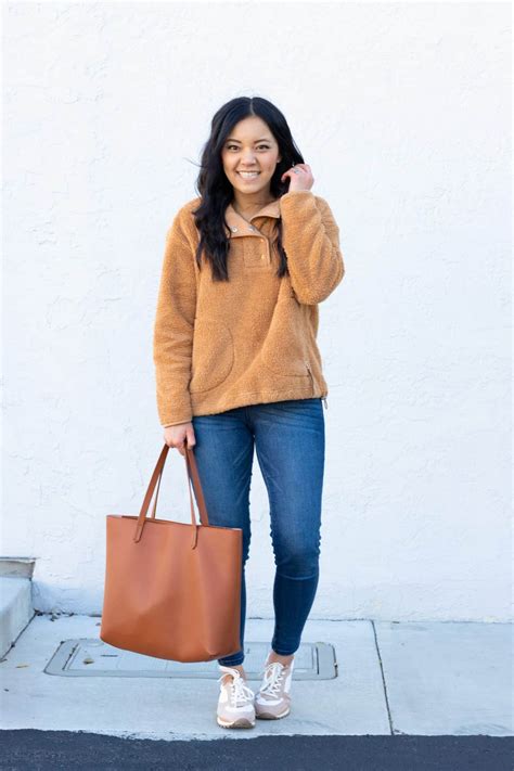 5 Wardrobe Staples That Are Super Comfortable and Versatile