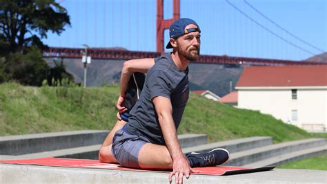 9 Best Post-Running Stretches for Runners to Do After a Run