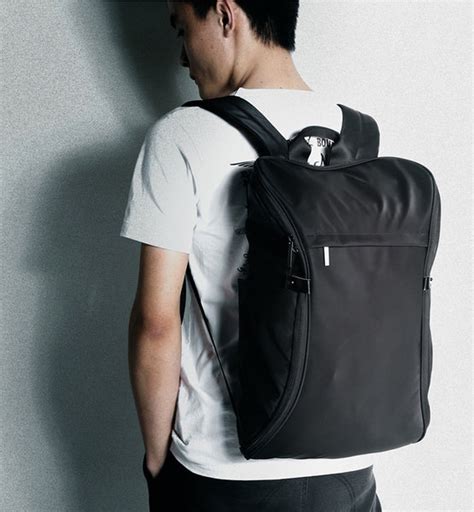 The Most Functional Backpack for Everyday Carry – GizModern