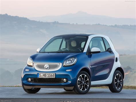 Smart fortwo (2015) - picture 1 of 166