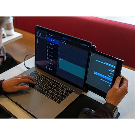 The Portable Laptop Dual Monitor - Hammacher Schlemmer