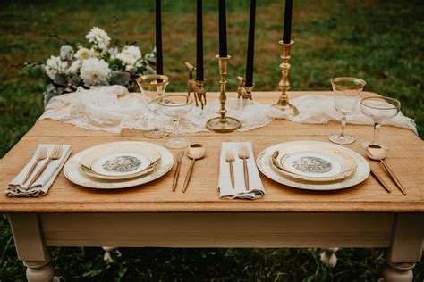 Setting Table Stock Image at Merrill Lavallee blog