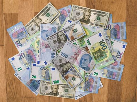 What is money? | Meer