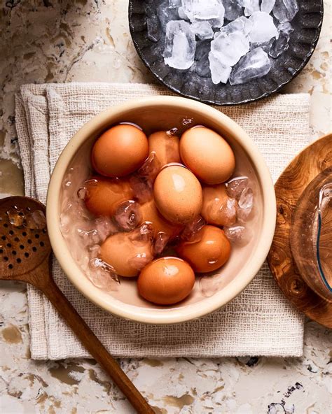 How to Make Perfect Hard Boiled Eggs - Kalejunkie