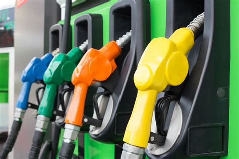 Is Premium Gas Better Than Regular? - Autos Flux