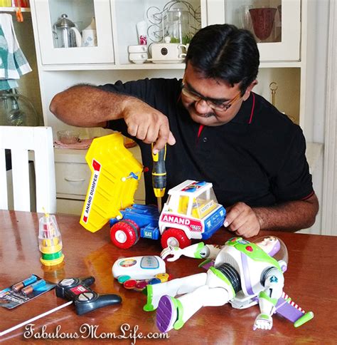 Sharing Responsibilities in a Two-Paycheck Family - Fabulous Mom Life