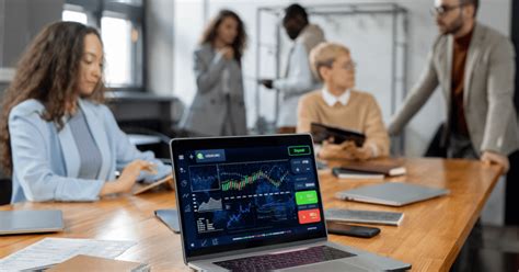 Key Advantages of Automated Savings and Investment Tools