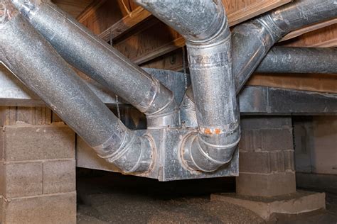 Duct Board Vs Sheet Metal For AC Ducts: Which To Choose - HVACseer.com