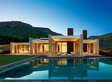 Modern Architecture Defining Contemporary Lifestyle In Spain ...