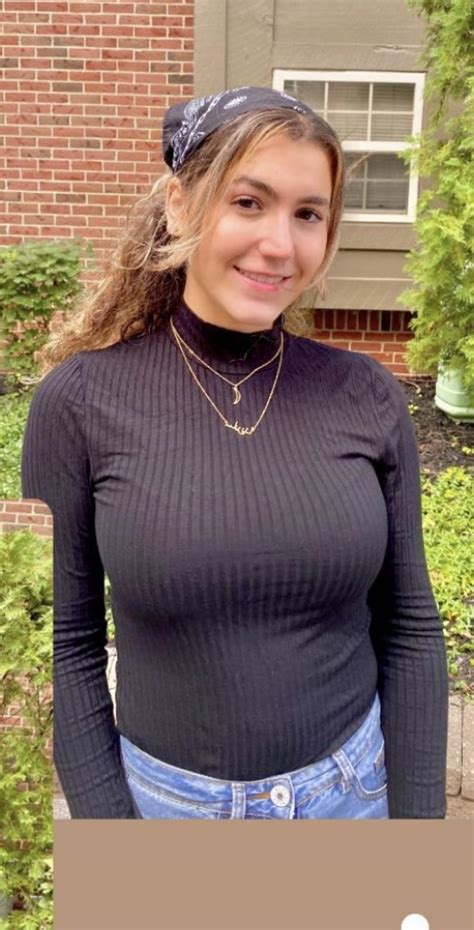 Slim or stacked? | Scrolller