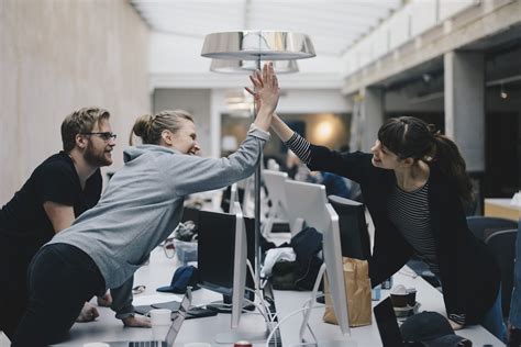 10 Ways to Enjoy Work - Lit & More