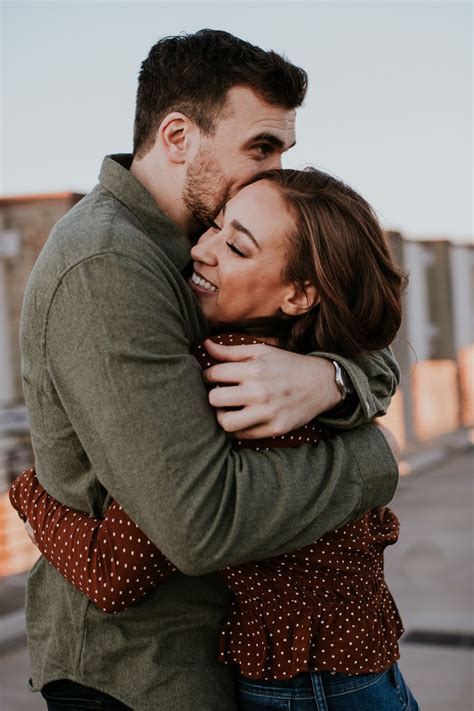 couple-hugging-engagement-photography-washington-dc- | Couple poses ...