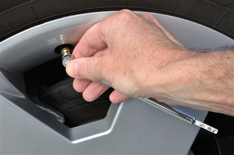 Tire Pressure Basics: 5 Tips Every Car Owner Should Know | SimpleTire