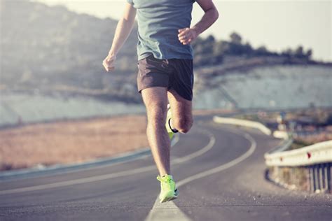 5 Fundamentos del running - Men's Health Latam