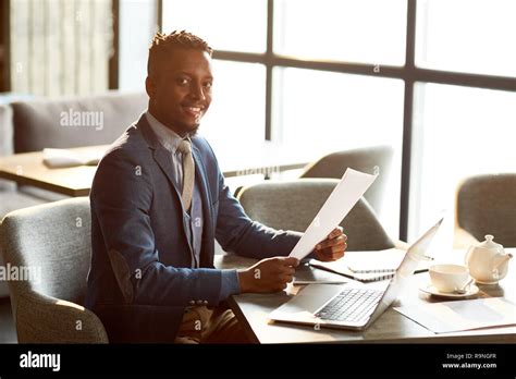 Browsing confident hi-res stock photography and images - Alamy