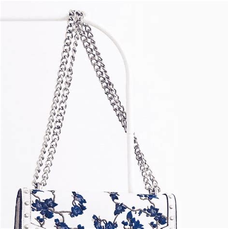 Bag Materials : A list of 20 things you need to make bags - Sew Guide ...