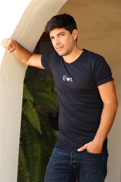 Men: What’s the smartest first investment for wealth growth?