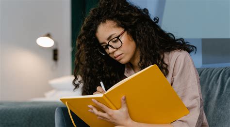 How to Stop Reliving Past Mistakes | The Unfolding Rose