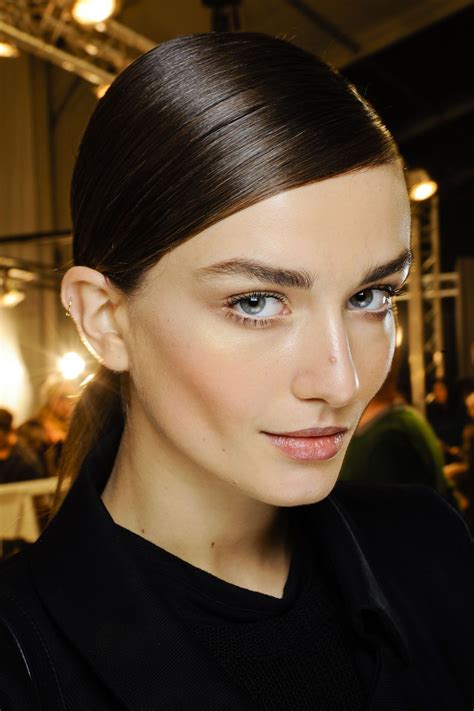 Straight And Sleek Hair - Autumn Winter 2012-13 Trend (Vogue.com UK ...