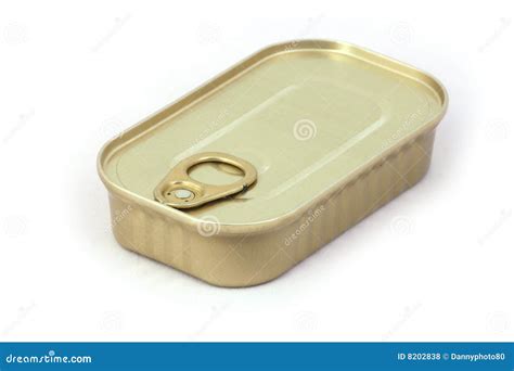 How can men resolve relationship conflicts productively, avoiding common escalations?