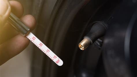 How to Check Tire Pressure - Autotrader