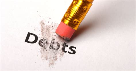 Debt Repayment Methods: Snowball, Avalanche &amp; Snowflake Methods