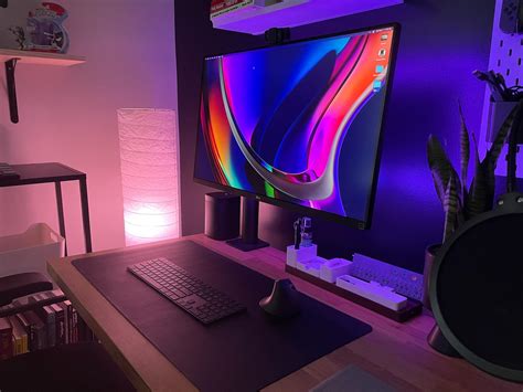 Your Guide to Setting up an Ergonomic Monitor Display