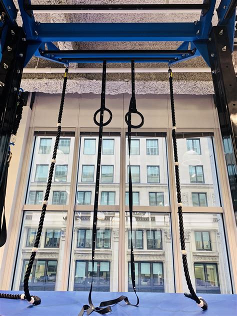 Corporate Office Functional Fitness Gym Design - MoveStrong