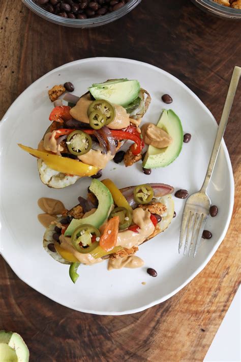 How To Build a Balanced Plate - Nutrition Stripped