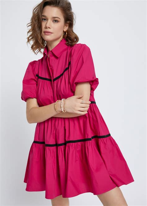 How to dress sharp & confident for finance meetings and social events?