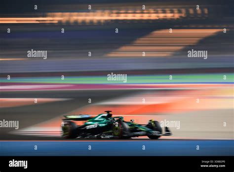 How can men effectively communicate needs & manage time for a stronger relationship?