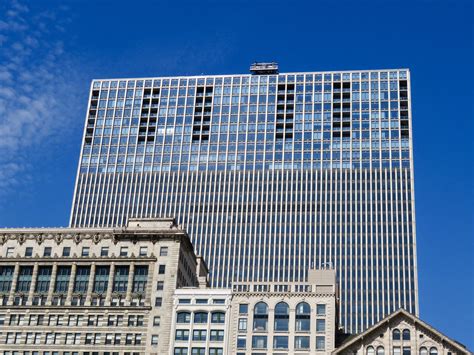 What 3 versatile style essentials instantly upgrade any man’s daily look?