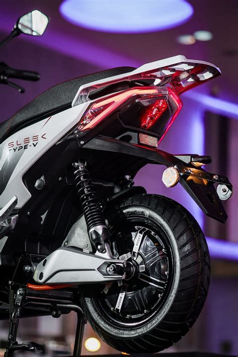 Sleek EV เปิดตัว “Type-V” สกู๊ตเตอร์ไฟฟ้าสเปกสุดเร้า.. 1ชาร์จ 200กม.