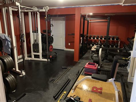 Home gym setup is complete 💪💪💪 : homegym