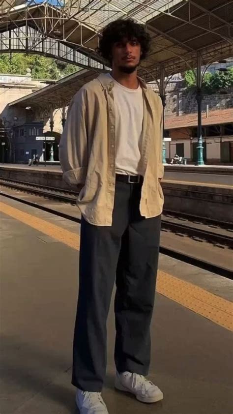 Mens simple clothing, layering inspiration, thrifty | Casual outfits ...