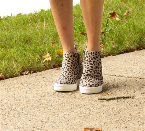 What a Weekend- a Casual Look with My New Sneakers - Elegantly Dressed ...