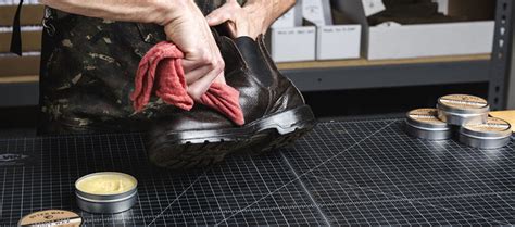 How To Waterproof Leather Blundstone Boots With Otter Wax Boot Wax