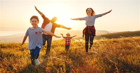 How to set up a family email address - IONOS