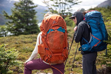 How To Fit Your Backpacking Pack | TouristSecrets